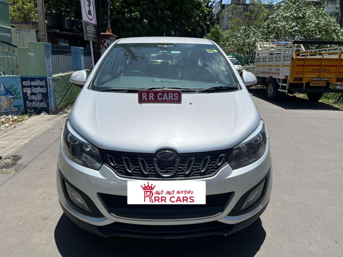 Mahindra Marazzo